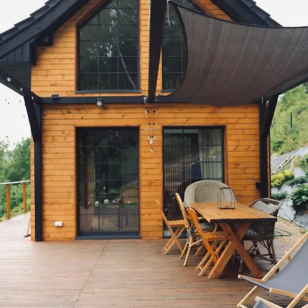 Dom Fotografa W Modrzewiach * Wlen