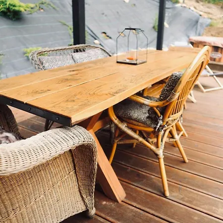 Dom Fotografa W Modrzewiach Wlen