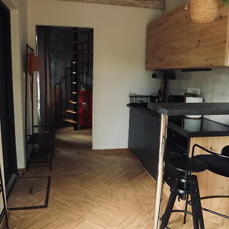 Dom Fotografa W Modrzewiach Feriehus Wlen
