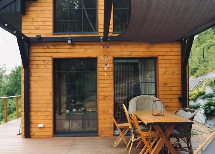 Dom Fotografa W Modrzewiach * Wlen